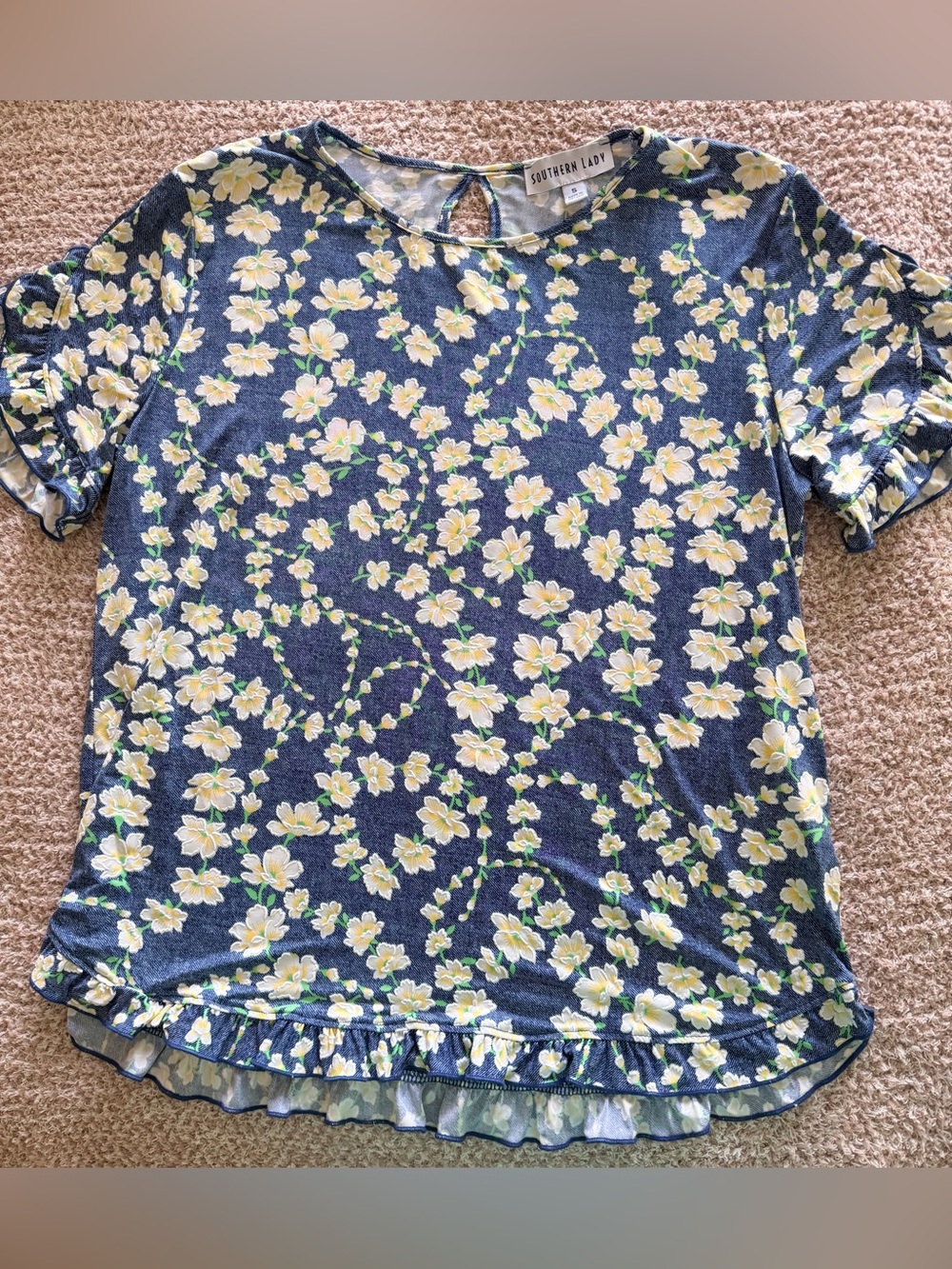 NWOT Southern Lady Navy Floral Keyhole Neck Blouse